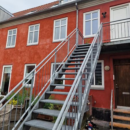 Paen Central Lejlighed Med Gratis Parkering 란데르스 외부 사진